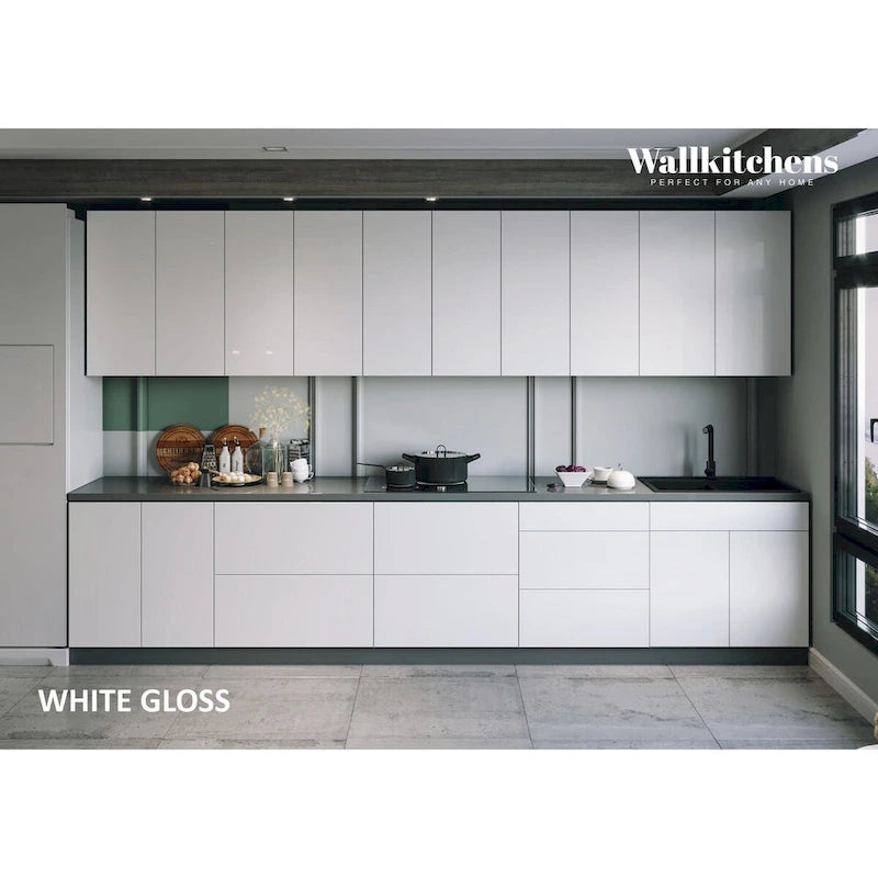 Ensemble de meubles bas de cuisine blanc laqué brillant, 396 cm de large (390 cm x 60 cm)